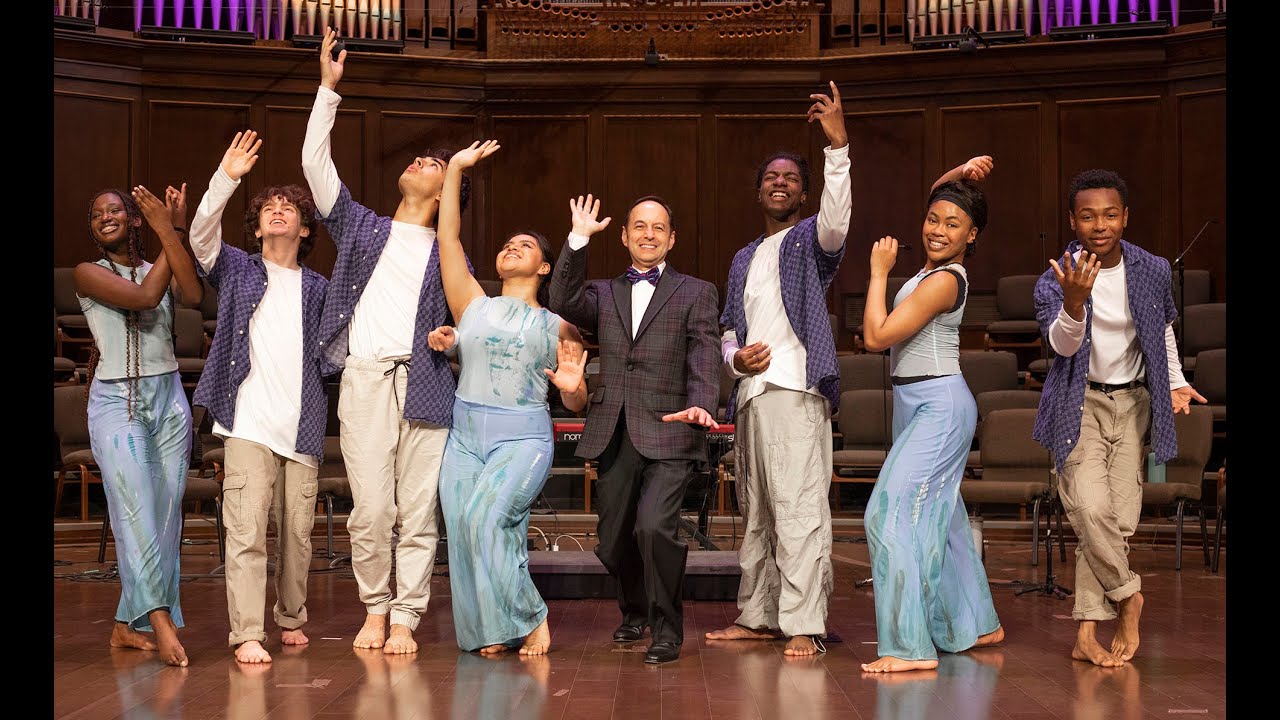 Houston Masterworks Chorus and Inertia Dance Company Perform Handel's Electrifying Messiah