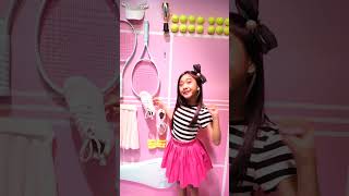 HI BARBIE | KAYCEE &amp; RACHEL in WONDERLAND FAMILY #Barbie #HiBarbie #shorts