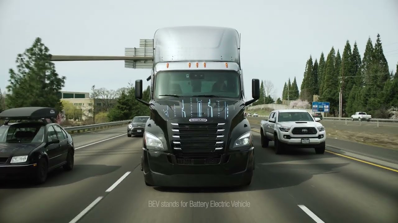 eCascadia Electric Semi-Truck Basic Operation (Chapter 1)