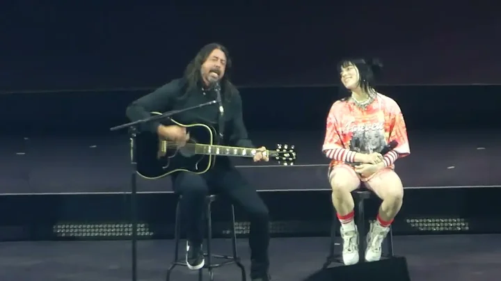 Billie Eilish (w/ Dave Grohl) - My Hero (KIA Forum...