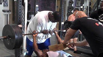 DeFrancosGym.com: Board Pressing on Max-Effort Upper Body Day