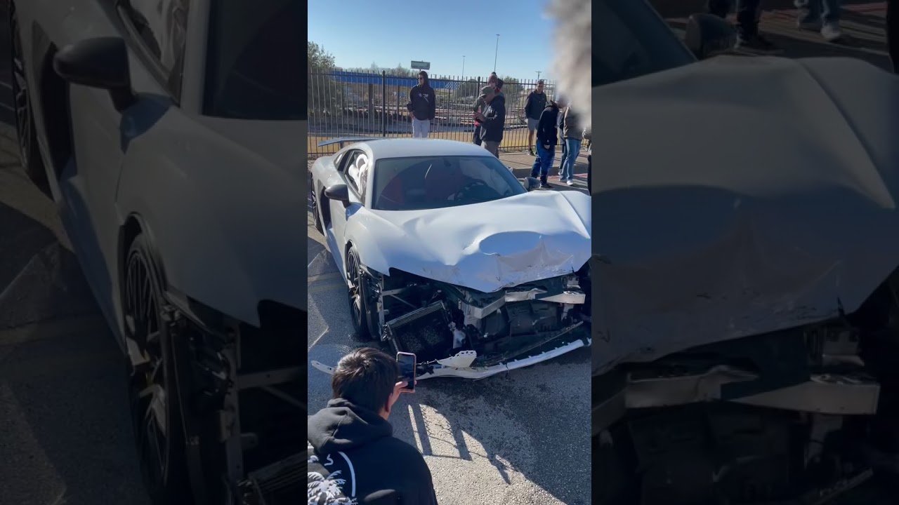 Audi R8 Crashes Showing Off