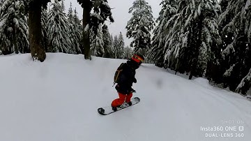 Grouse Mountain ski area Paper Trail run - Insta360 One R - front angle (following cam)