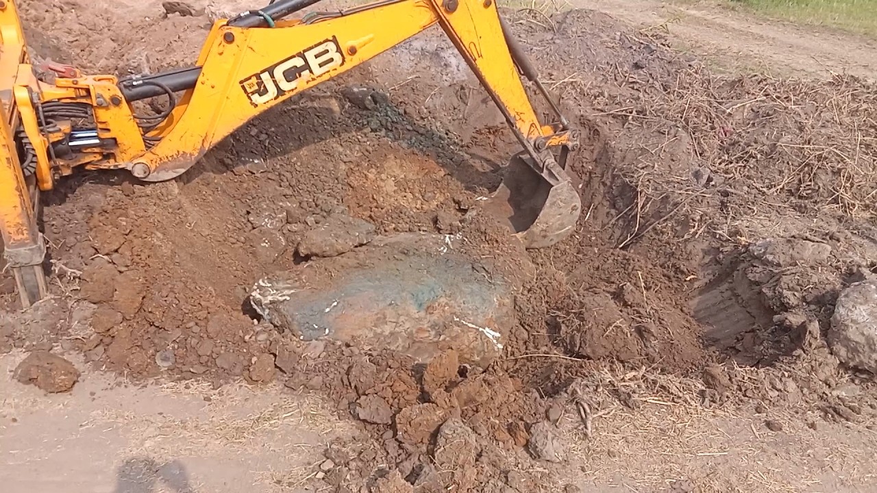 Huge Rock Found in Farming Land – Can JCB Pull It Out?  | Real Farming🚜 Excavation⭐