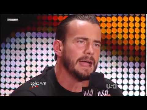 Kissing Vince Mcmahon