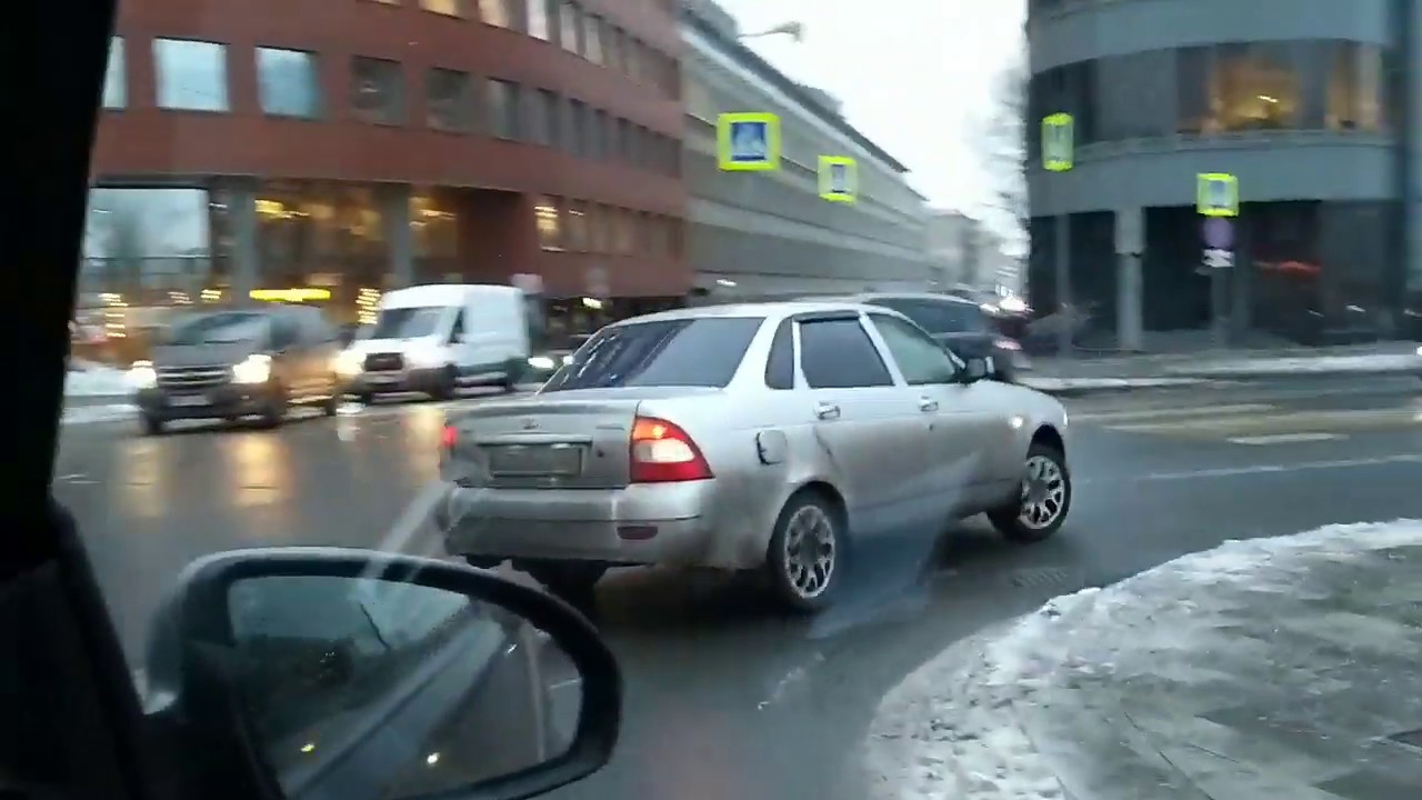 How to Drive in Moscow, Russia. YouTube