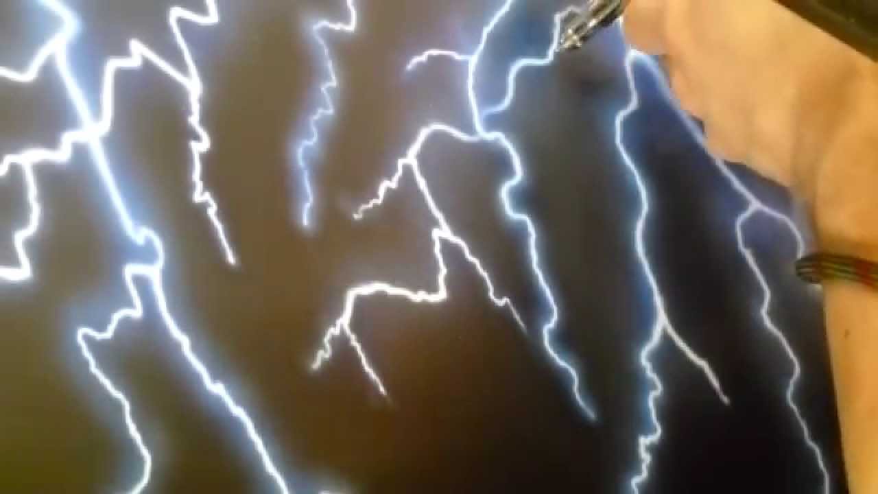 Airbrushing lightning
