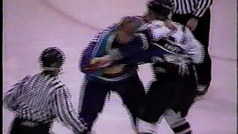 Mel Angelstad vs Fran Reed COHL 96-97