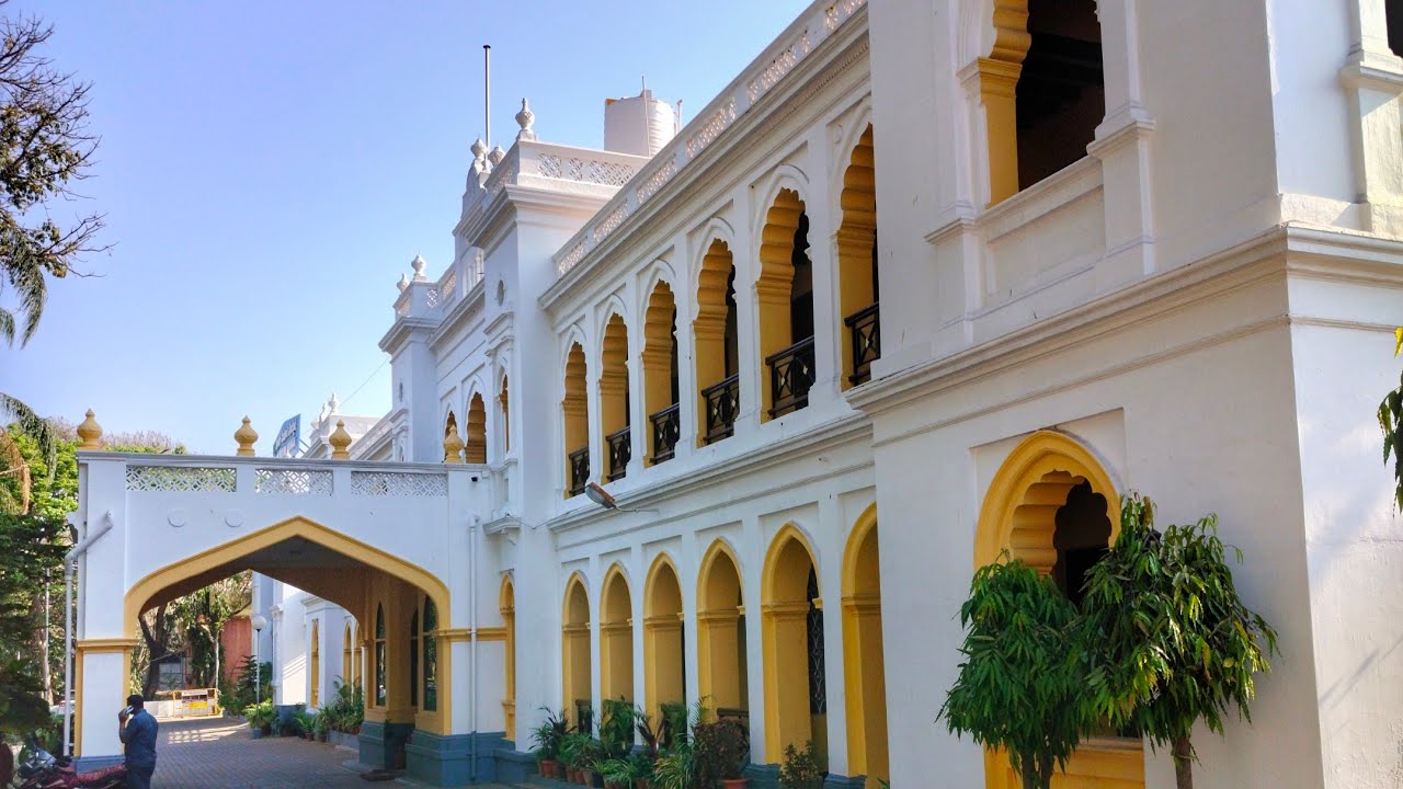 হঠাৎ plan করে বেরিয়ে পড়লাম Mysore এর উদ্দেশ্যে🚗 || KSTDC Hotel Mayura Hoysala ||