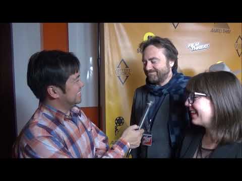 Denis Henry Hennelly and Casey Suchan Red Carpet Interview | Film Threat's Award This! 2000