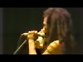 Capture de la vidéo Bob Marley 80 - 04 - 30 Live In Zimbabwe ( Full Concert )