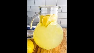 How to Make Homemade Lemonade - Cook Fast, Eat Well