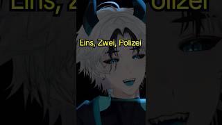 Eins, Zwei, Polizei 👮 🎤 #shortsfeed #vtuberclips #memes #german