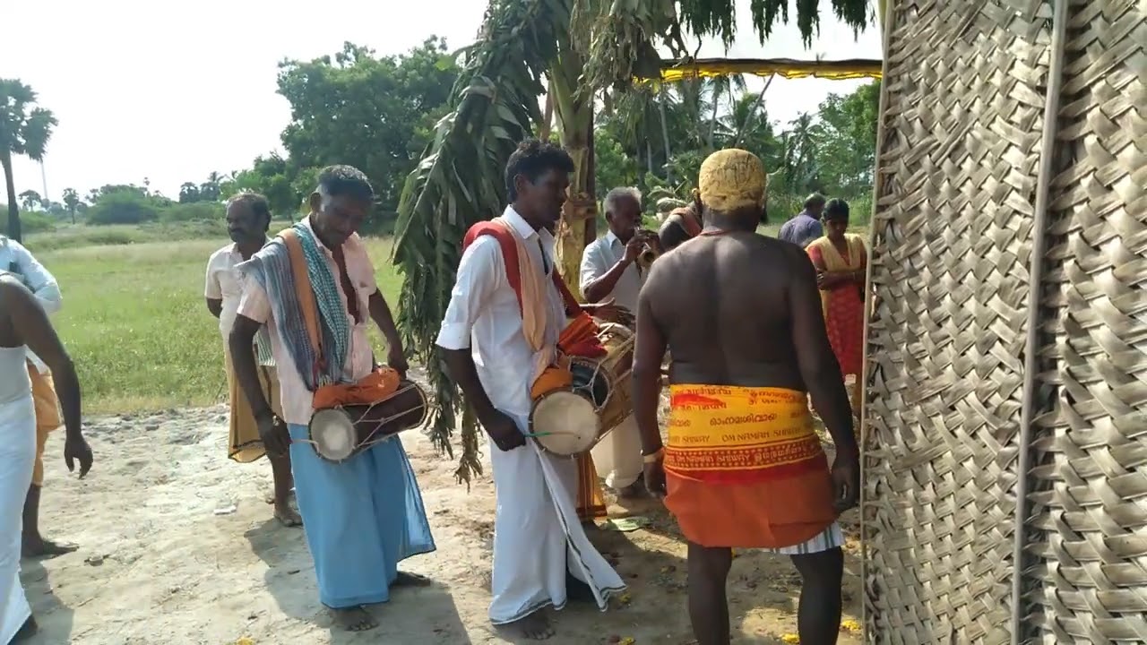 வெள்ளப்பனேரி பெரியமேளம் முழங்க குலசாமி அய்யனார் &கருப்பசாமி கோவில் கொடை2023 பன்னீர்ஊத்து.