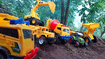 Rainy day drive | Slippery roads | Construction trucks JCB 3cx backhoe machines and tractors | Kids
