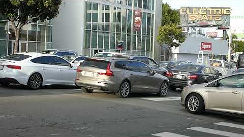 Cars Blocking Intersection Traffic Gridlock Sunset Blvd Los Angeles California USA April 2, 2025