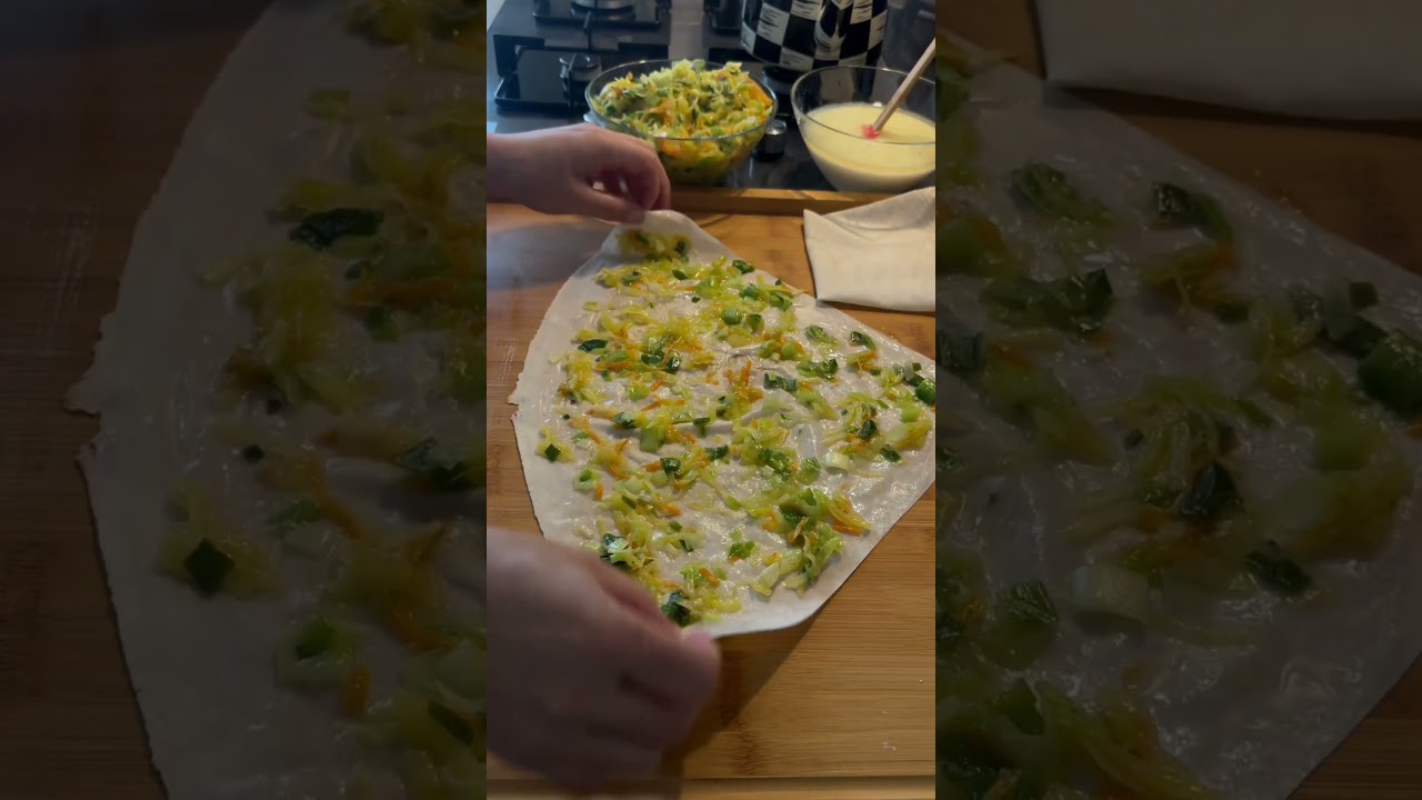 Sebzeli Börek öyle lezetli ki.Tarif  yorumda #börektarifleri börektarifleri #yemektarifleri