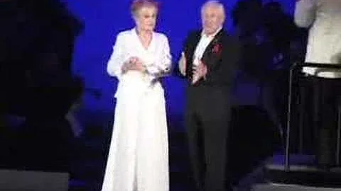 A Little Priest - Angela Lansbury & Len Cariou (Ju...