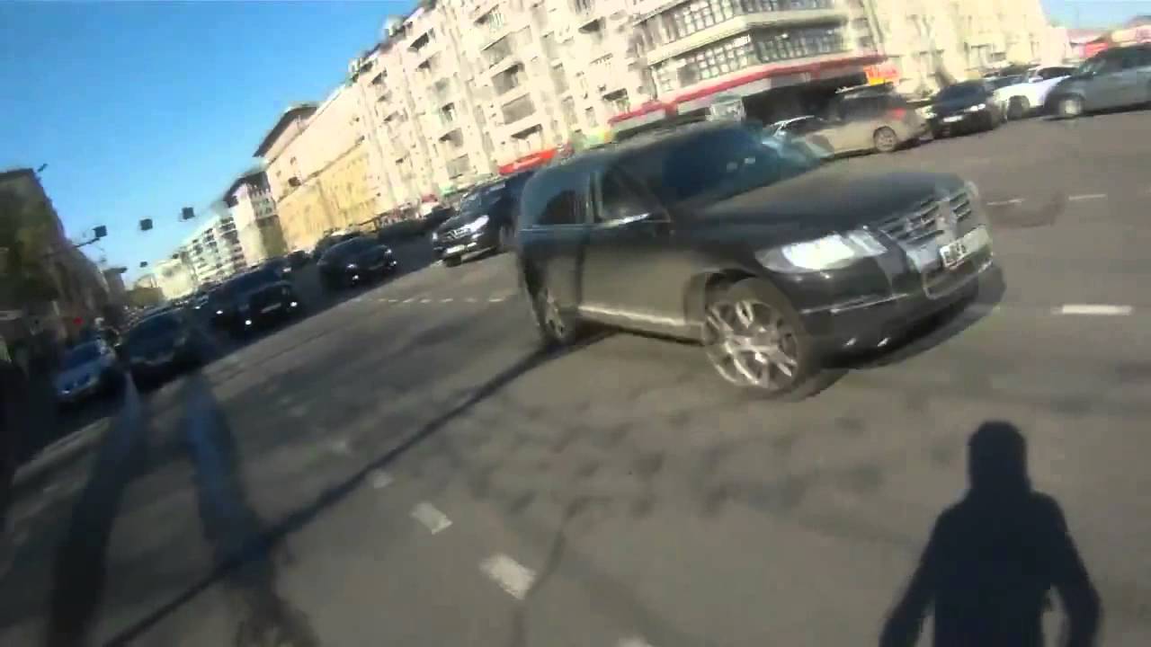 Motorcycle rider crashes & FLIES INTO THE AIR - YouTube