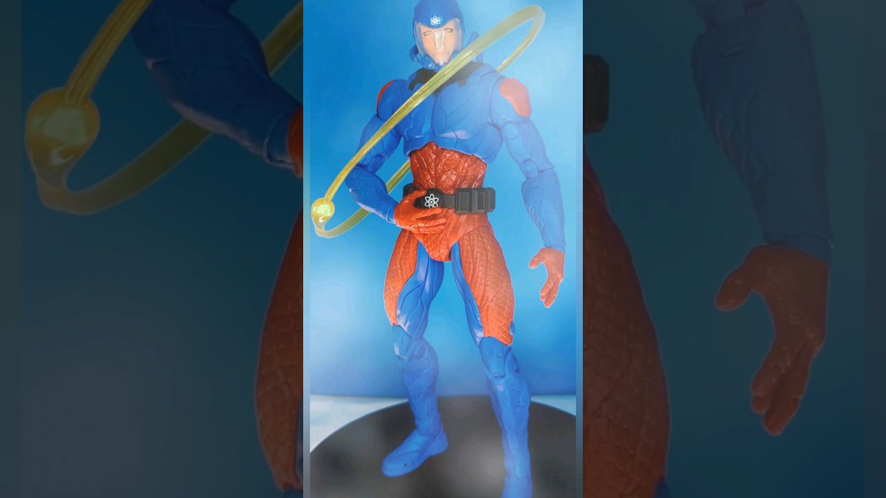 Page Punchers Atom Figure Review is out NOW 