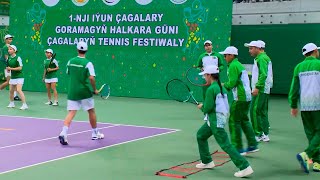 Теннисный фестиваль в честь Дня защиты детей в Туркменистане