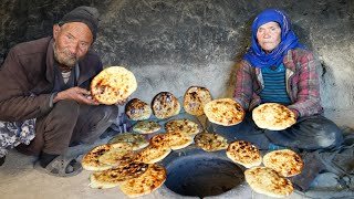 : Old lovers living in a cave cooking best tandoori bread in the world | Village life in Afghanistan