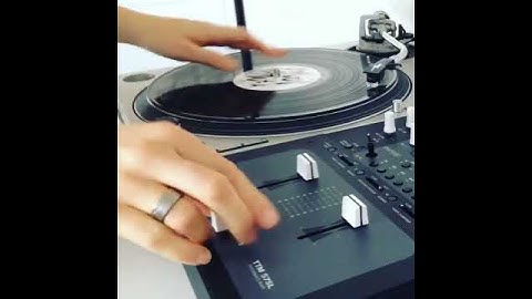 Day 23 Part 3 - 100 Days of Scratching by Emma of School of Scratch