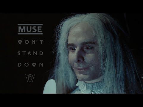 Muse - EI PYSY (virallinen video)
