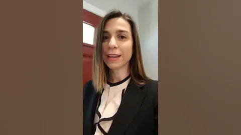 Jessica Busch hits it LIVE at an OPEN HOUSE