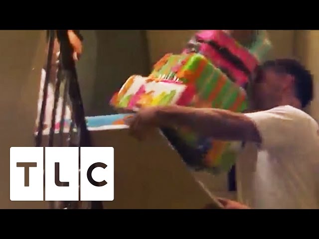 Amazing Cake Falls Down The Stairs | Cake Boss class=