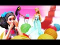Влог Барби — Куклы готовятся к показу мод! Игры в куклы и смешные видео для девочек