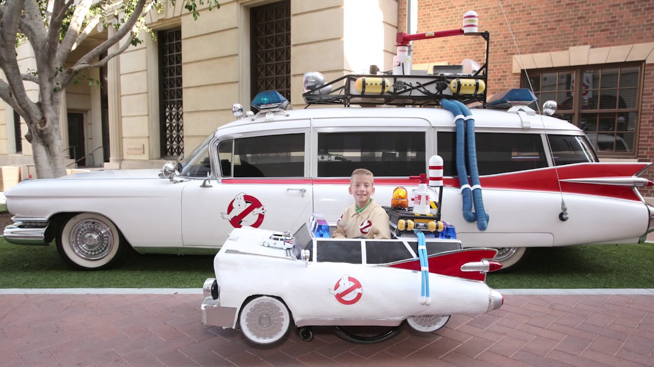 7 Amazing Wheelchair Costumes