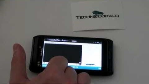 Nokia N9 with a Possible Meego OS.flv