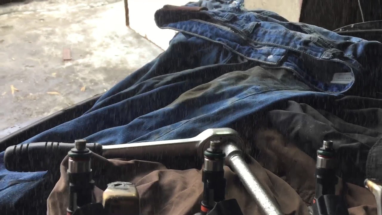 Как распыляют Форсунки Bosch 550cc - YouTube