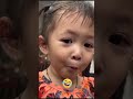 Si Anak Kecil Nangis Lah Sambil Ketawa