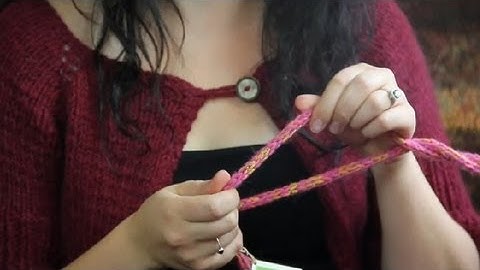How to Knit an I-Cord With 8 Stitches : Knitting Tips