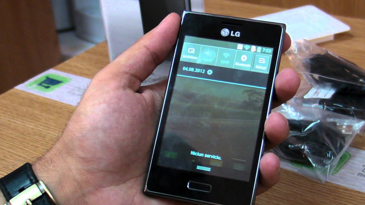 LG Optimus L5 E610 review HD ( in ROmana ) - www.TelefonulTau.eu -
