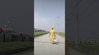 tiktokan,air bunga by Rita Sugiarto (jalan kaki) #shorts#airbunga #panas