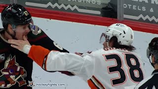 Derek Grant vs Lawson Crouse Feb 22, 2021