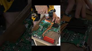drill through the motherboard!
drill through the motherboard! drill through the motherboard!