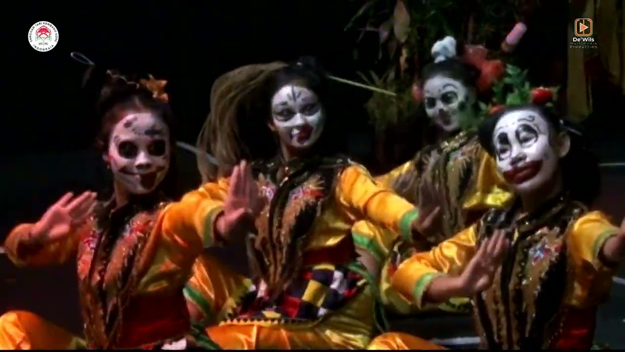 TARI TOPENG EDAN - Sanggar Tari Kembang Sore