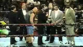 Vince McMahon gets the humanitarian of the year award