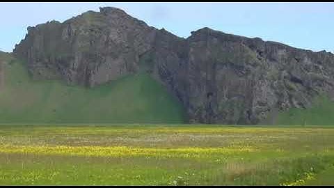 وسارعوا إلى مغفرة من ربكم . تلاوة من سورة آل عمران للقارئ محمد سمير