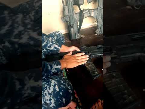 تركيب وتفكيك سلاح ال اج اس HS الكرواتي من قبل ابطال فرقه النخبه