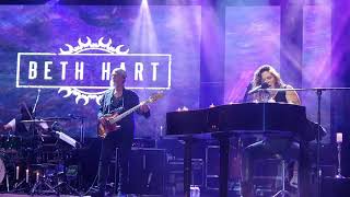 Beth Hart - Rub Me For Luck Live Brezoi Romania (full HD)
