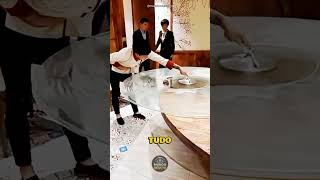Técnica de limpeza de mesas