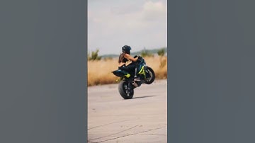 Thumbnail of Freestyle Motor | Aksi Cewek | #shorts