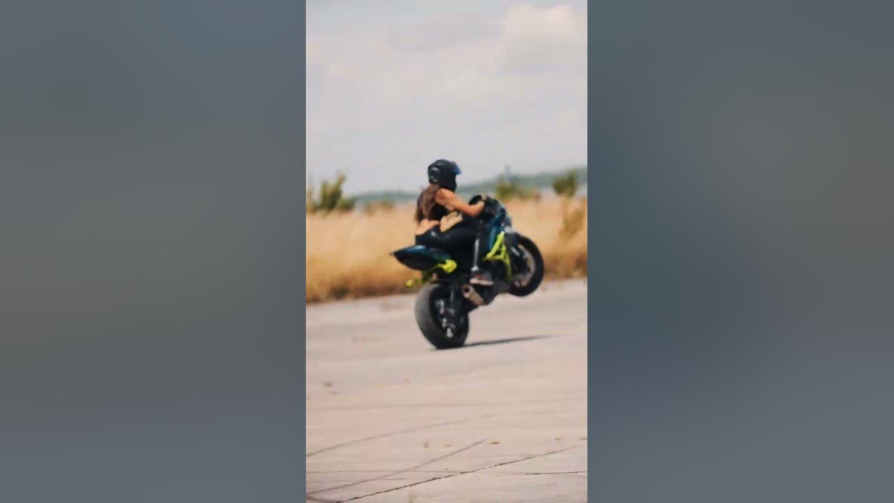 Freestyle Motor | Aksi Cewek | #shorts