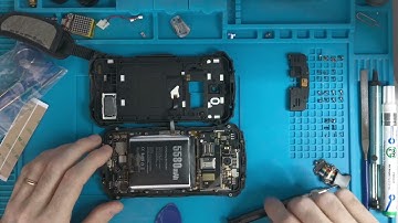 Replacing the battery of a Doogee S60: part 3/5