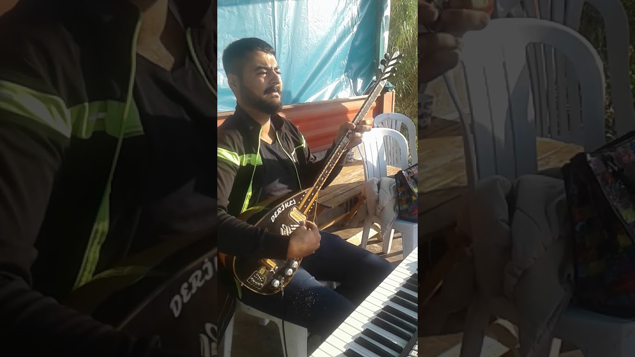 KOMA BAHAR
SOLİST OZAN İSMAİL
 BAĞLAMA SÜLEYMAN 
GÜZEL BİR DİNLEMEYE DEYER GRANİ İYİ SEYIRLER (ileti